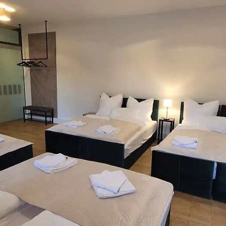 Large 110 Qm In Very Cetral Location 1 To 12 Guests Apartment